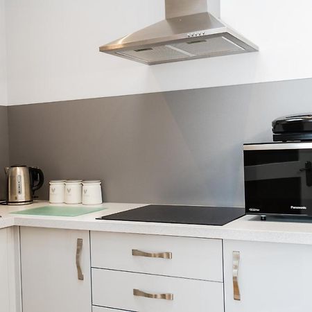 Finest Retreats - The Hideaway - Studio Apartment In Porthleven Buitenkant foto