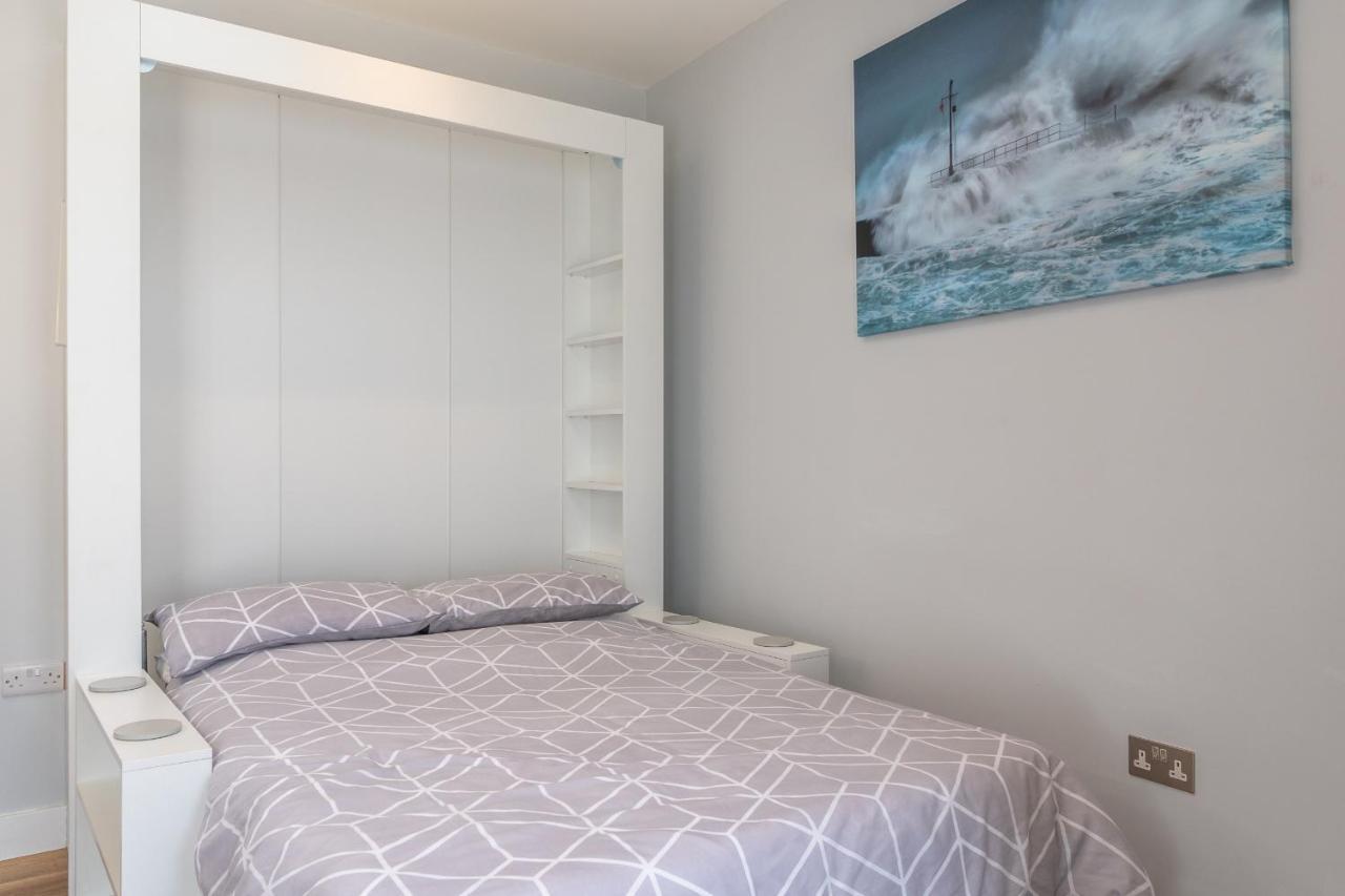 Finest Retreats - The Hideaway - Studio Apartment In Porthleven Buitenkant foto