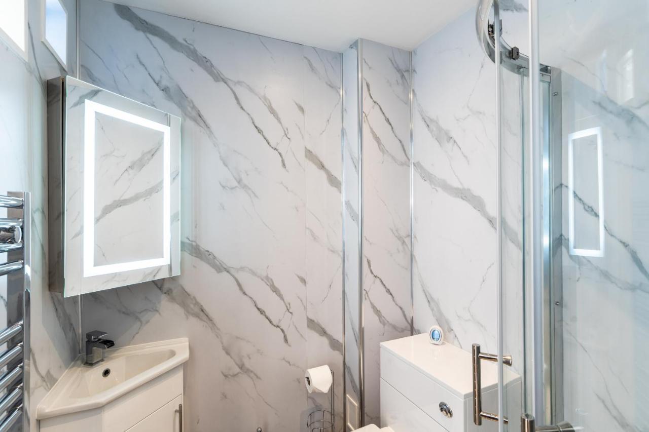 Finest Retreats - The Hideaway - Studio Apartment In Porthleven Buitenkant foto