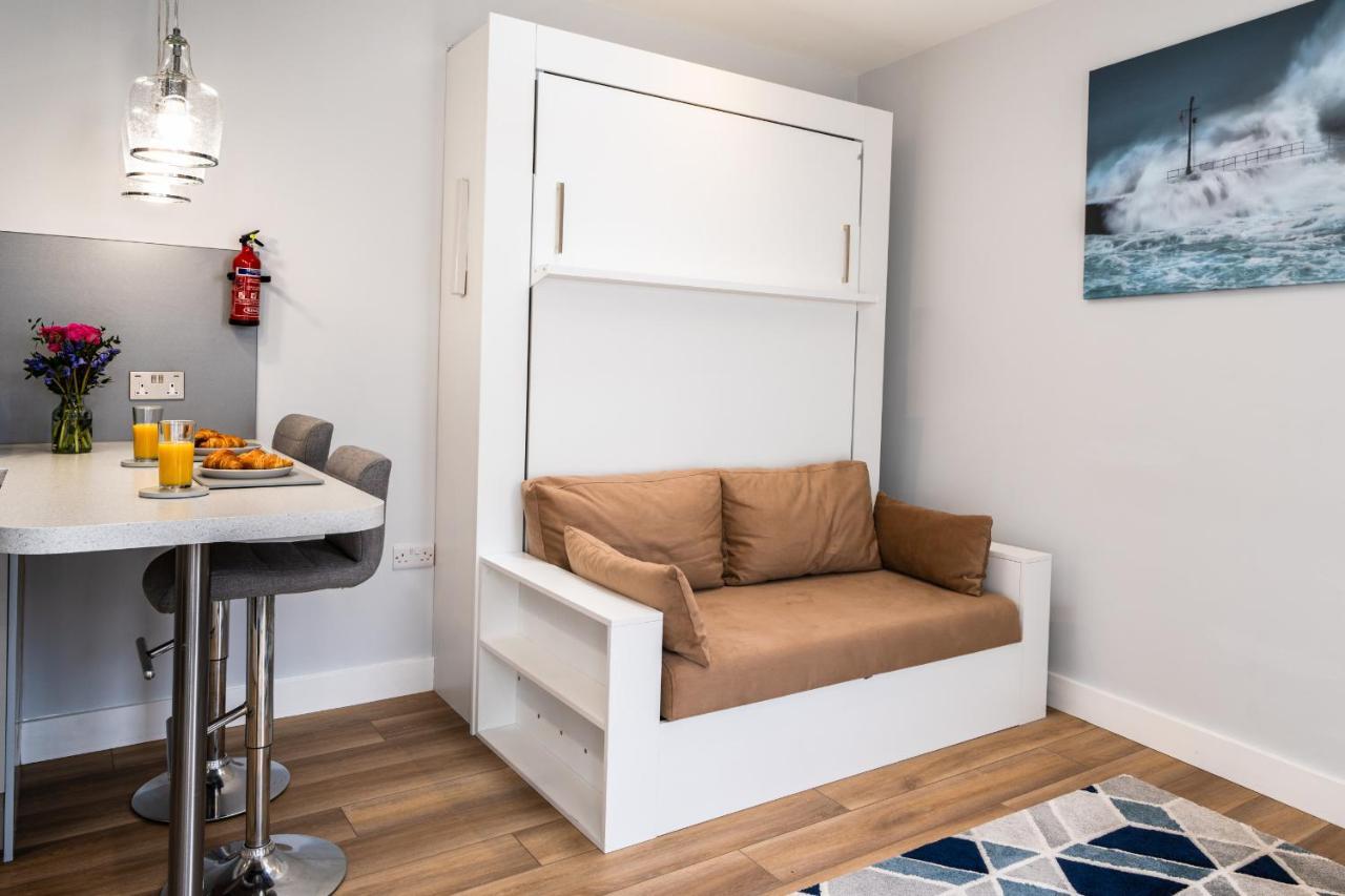 Finest Retreats - The Hideaway - Studio Apartment In Porthleven Buitenkant foto
